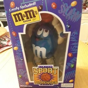 M&M Candy Dispenser - Basketball